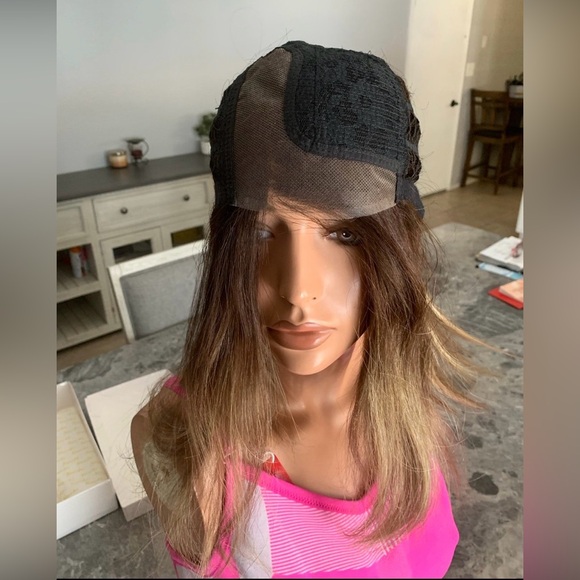 Ombre/Rooted Noriko Taylor lace front wig - Picture 7 of 12